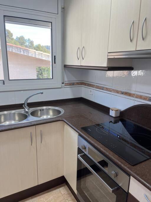 Lux Spa 2 Barcelona Vallirana المظهر الخارجي الصورة