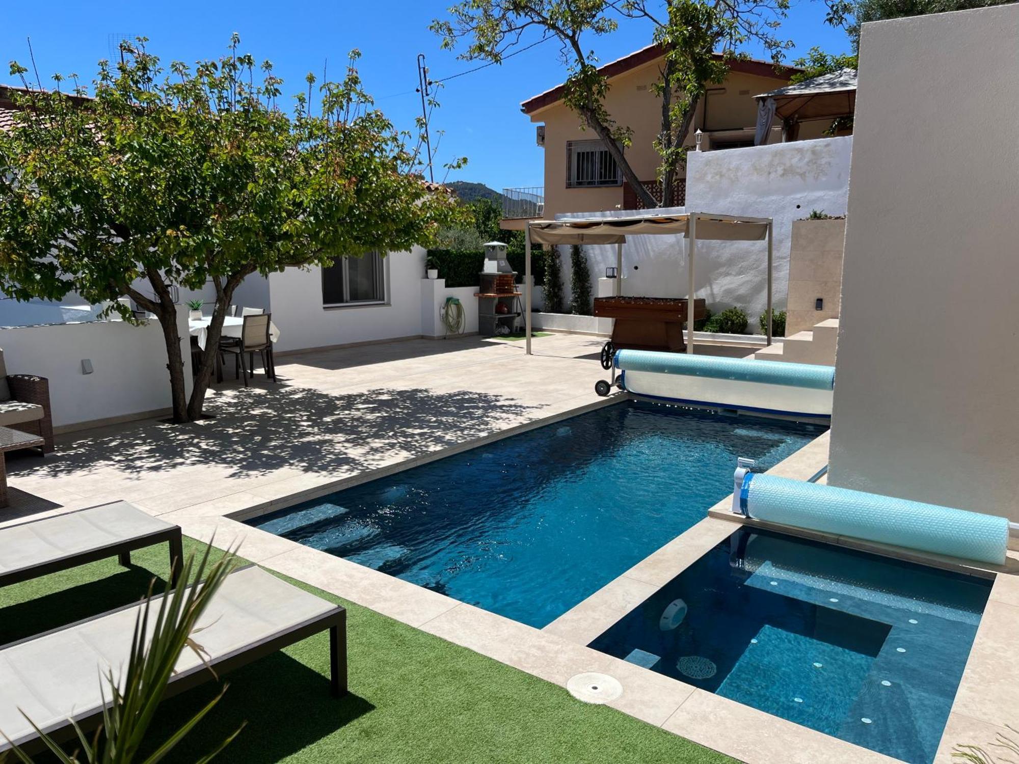 Lux Spa 2 Barcelona Vallirana المظهر الخارجي الصورة