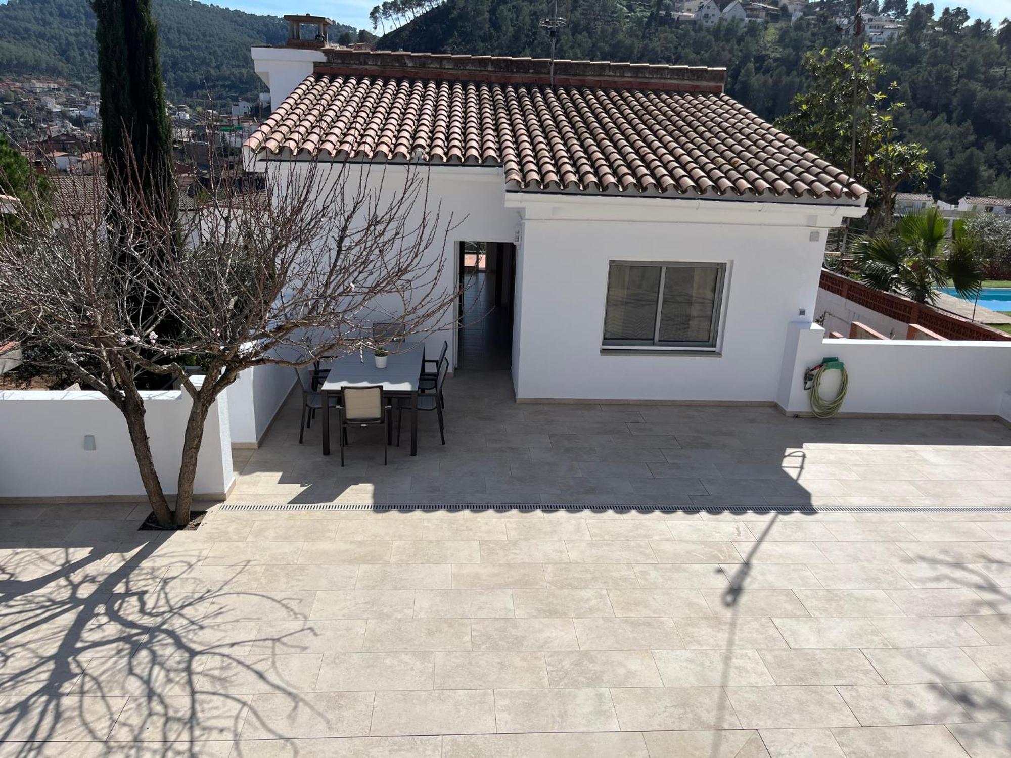 Lux Spa 2 Barcelona Vallirana المظهر الخارجي الصورة